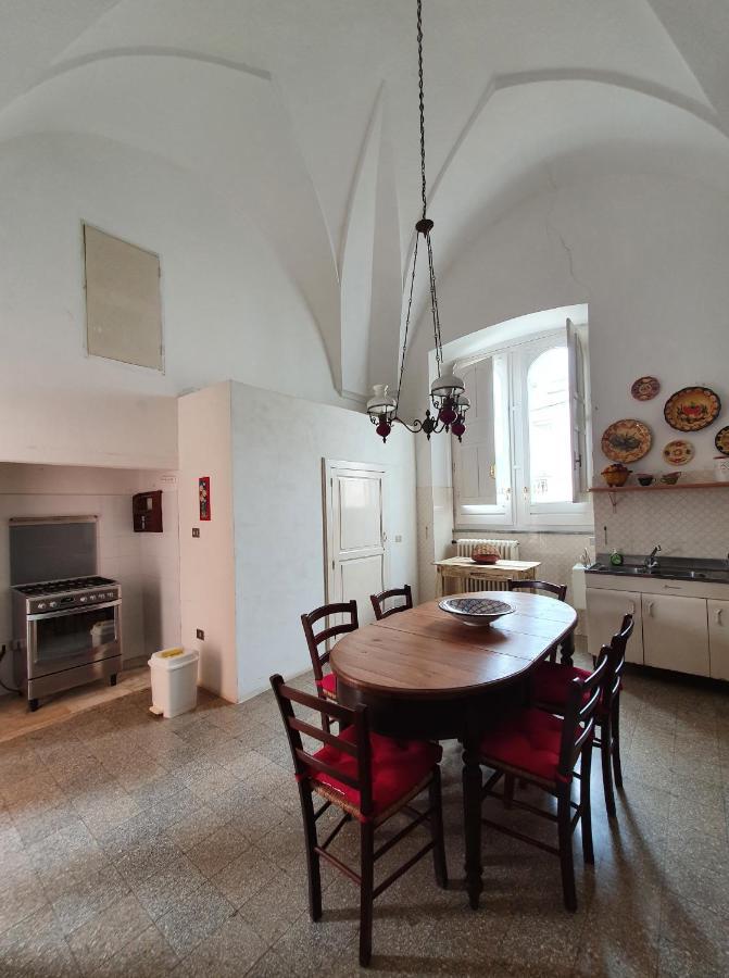 Villa Nel Salento - Ampie Camere E Giardino, Fino A 9 Persone Barbarano del Capo المظهر الخارجي الصورة